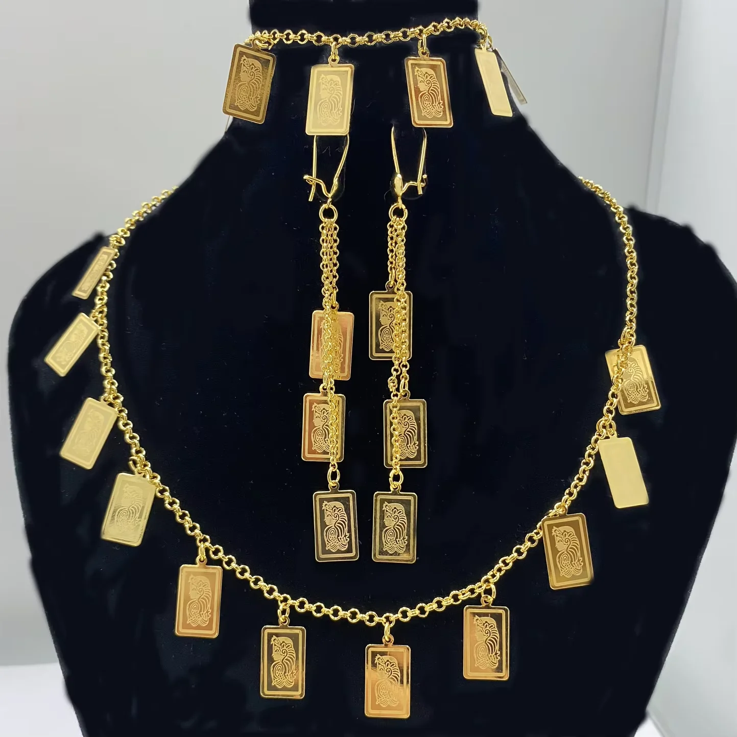 Dubai Bridal Vintage-Hochzeitsschmuck-Set, 21 Karat vergoldet, arabischer muslimischer Anhänger, Halskette, Armband, marokkanischer Damen-Party-Schmuck – Detail 2