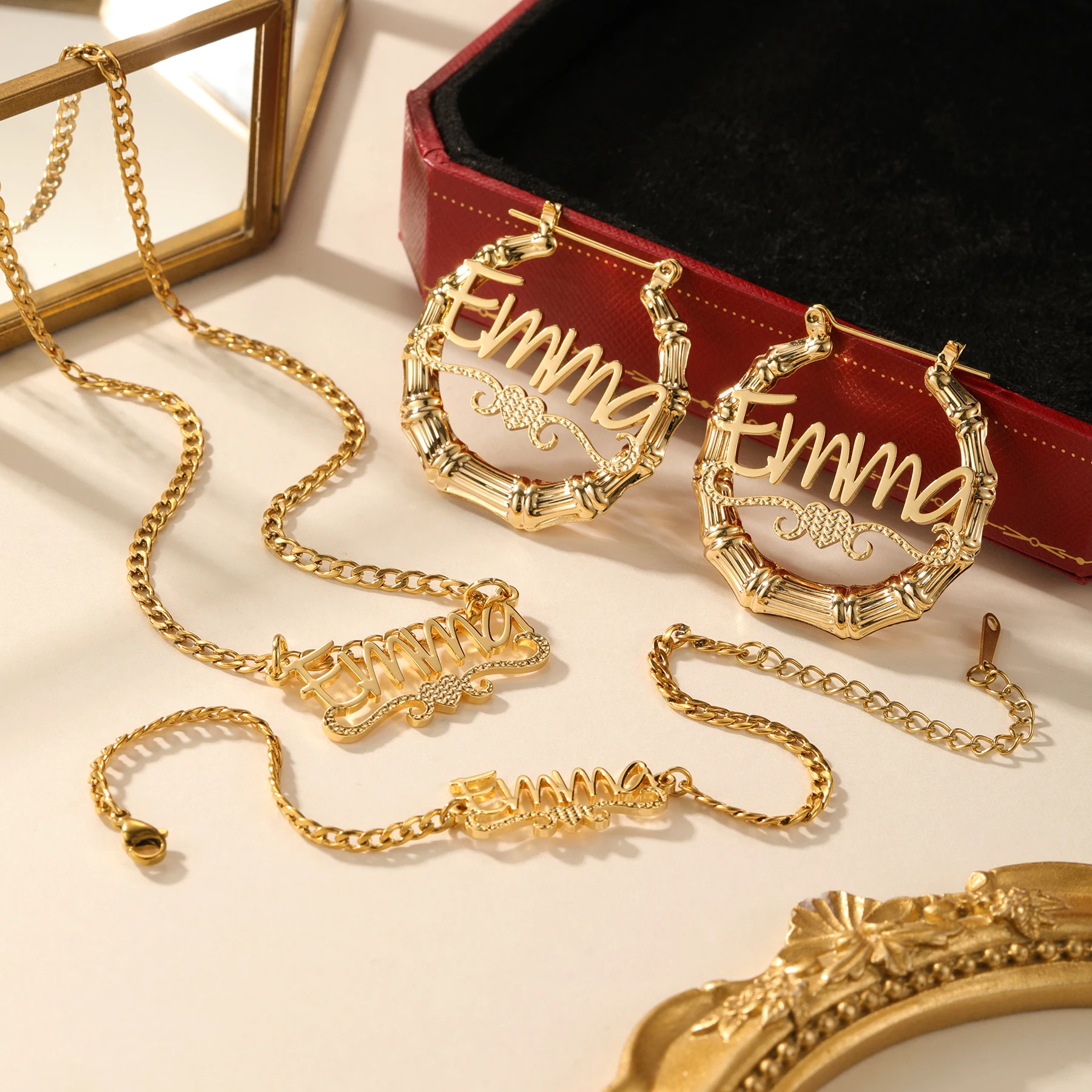 

Персонализированное ожерелье с глубоким резным именем и сердцем, бамбуковые серьги с именем на заказ, комплект ожерелья с золотым сердцем для женщин, ювелирные изделия в подарок