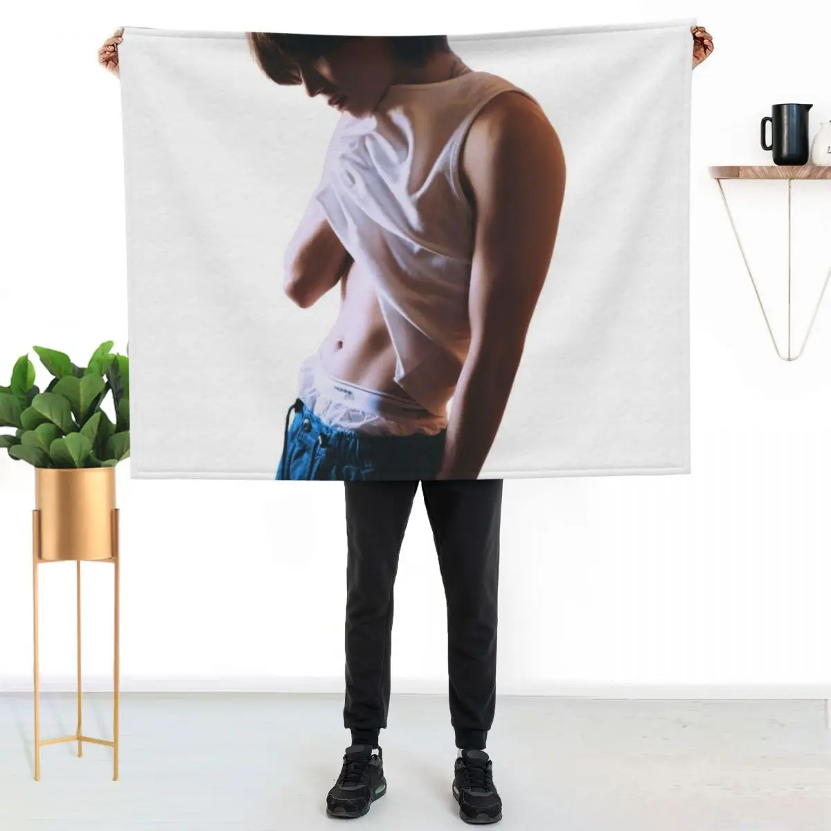 

TAEMIN Shinee Guilty Throw Blanket Ultra Soft Flannel Fleece Blanket for All Seasons