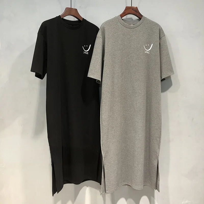 Novedad de verano para mujer, vestido tipo camiseta de manga corta, vestido holgado de longitud media por encima de la rodilla, estilo coreano informal para todas las estaciones 2025