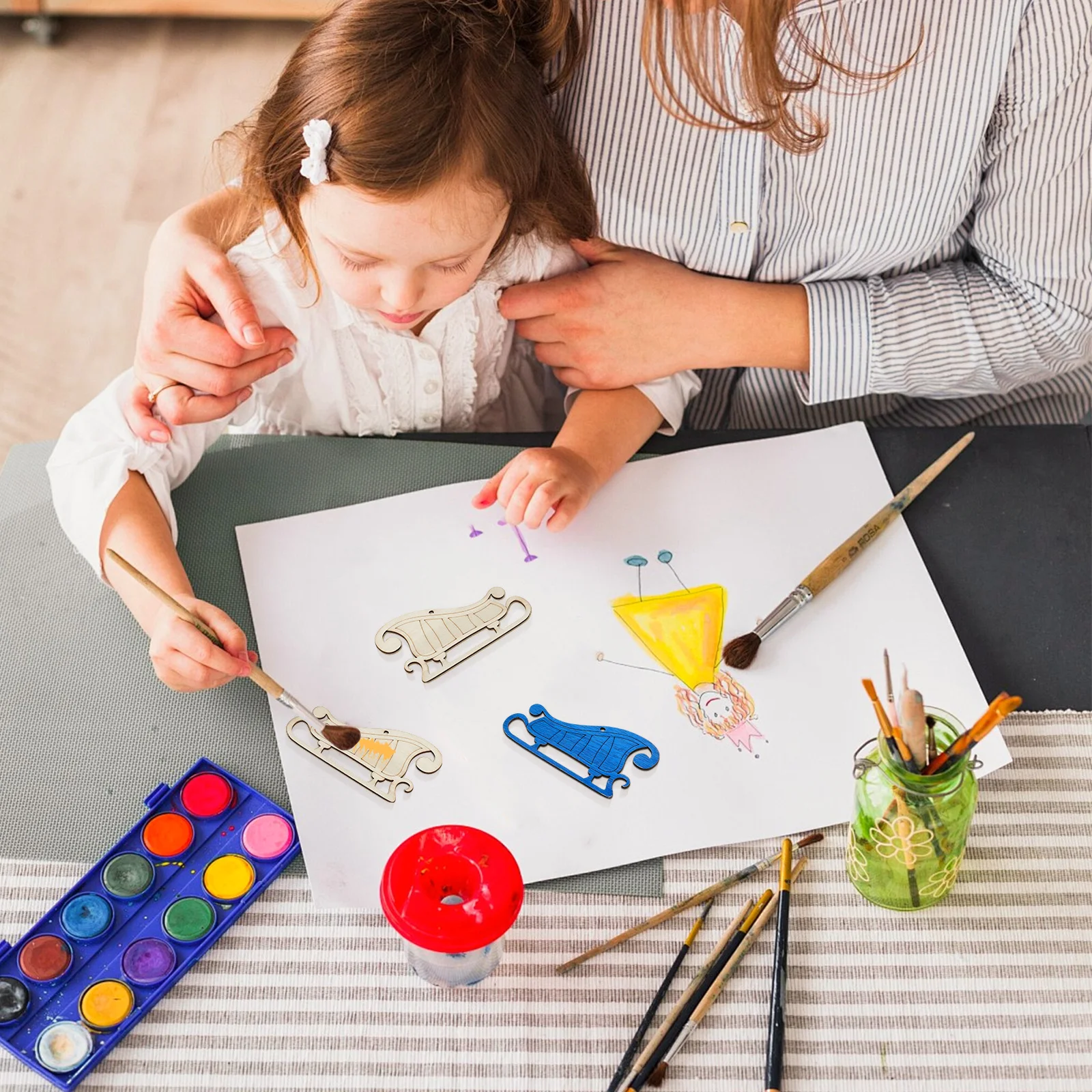 

10Pcs Hanging Pendant for Christmas Wooden Tag Decor with Hemp Rope Festive Decorative Props for Tree Garden Yard Indoor Outdoor