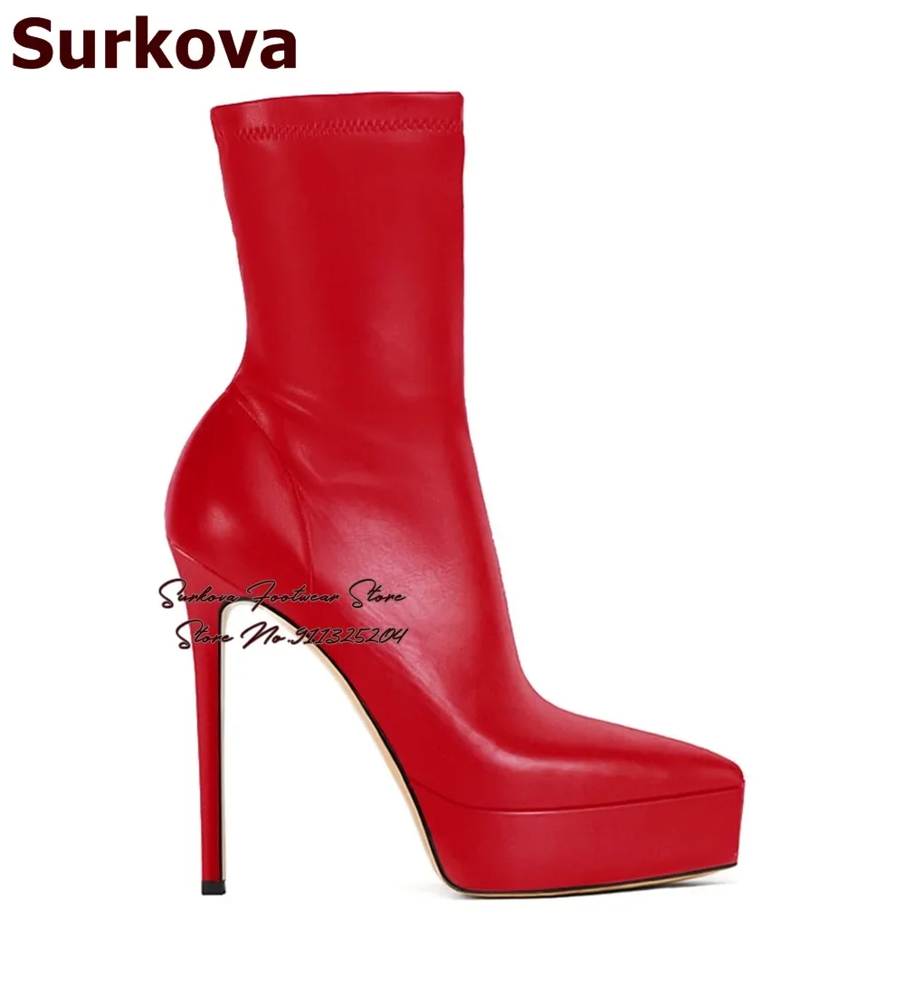 

Surkova, красные, черные матовые ботильоны на платформе, облегающие ботинки с острым носком, модельные туфли на высоком тонком каблуке