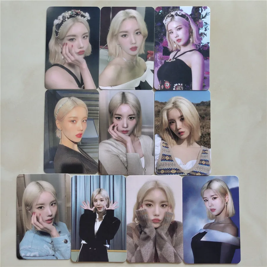 IZONE-Photo Card of I Z * ONE Kwon Eun Bi, Sakura Kang Hye won