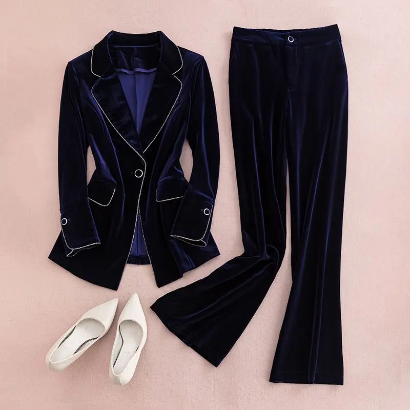 

Luxury Metallic Velvet Suit Set Women's Tailored Blazer Outfit Premium Office Wear with Modern Twist