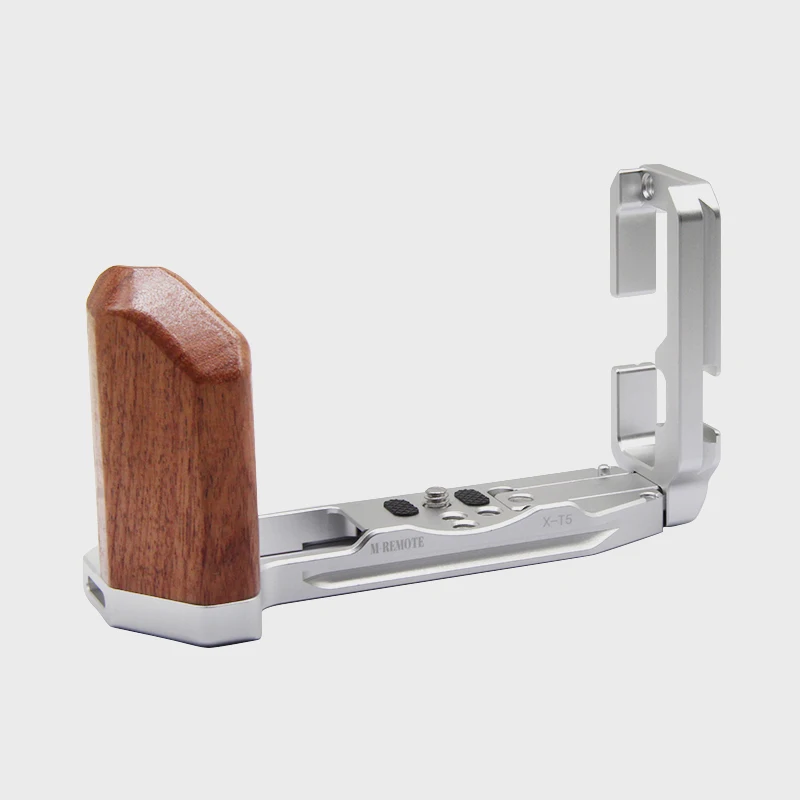 SMALLRIG X-T5 L-Shape Handgreep voor FUJIFILM X-T5, Ingebouwde Quick Release Plate voor Arca, 1/4-20 Gaten, Ergonomische Siliconen Handgreep, Sluiterknop (Zwart) - 4260