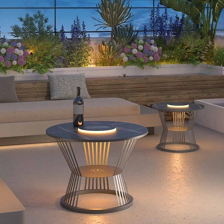 Solar outdoor modern minimalist hotel beach garden park courtyard home decoration lighting table