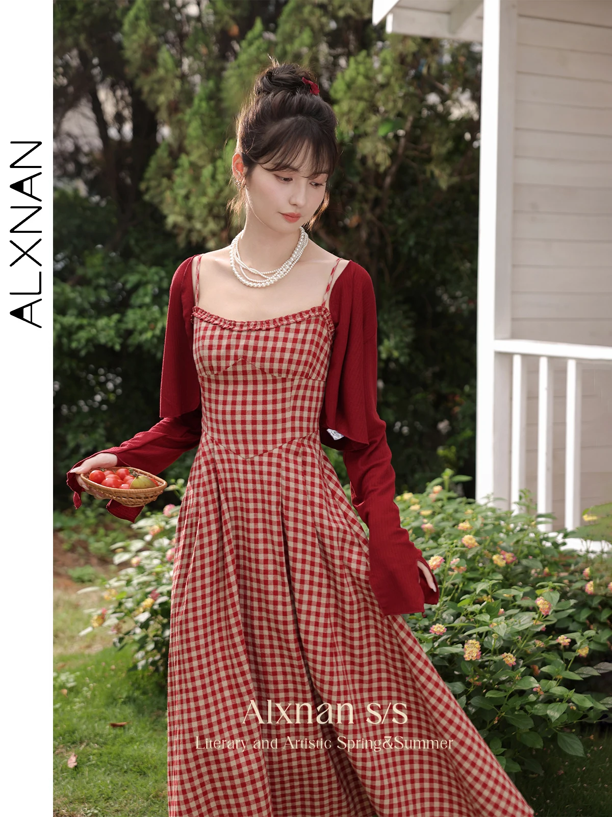 ALXNAN Frenchy Vintage Red Plaid Summer Cami Dress Women 2024 Fashion Elegant Vacation Holiday Fitted Swing Long Dresses L35921