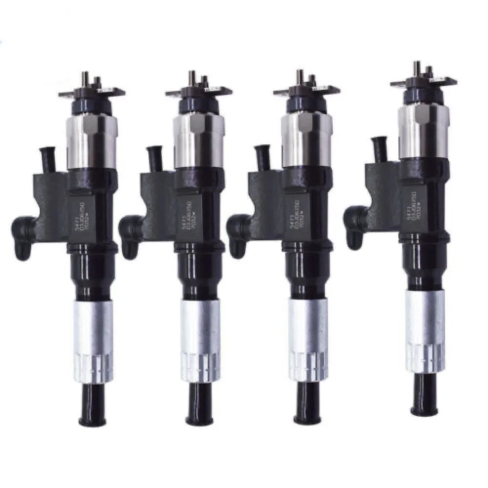 4PCS Fuel Injector Fit for Denso 01-07 Isuzu NPR NPR-HD 4HK1 Diesel 095000-5471 095000-8901