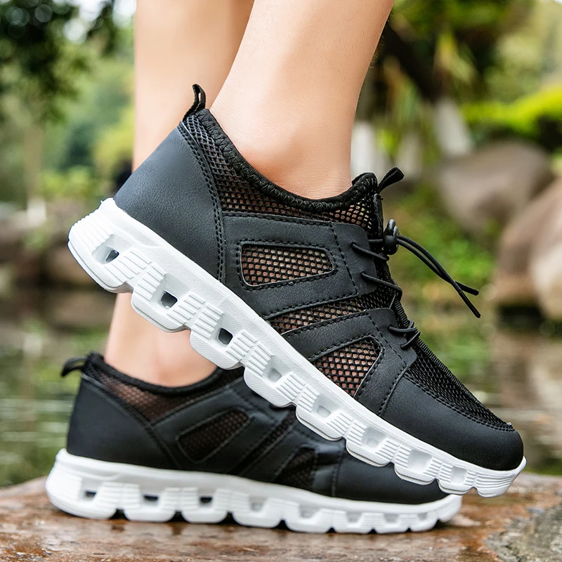 Men's Flat Shoes, Breathable and Anti Slip Mesh Water Shoes, Summer Outdoor Sports Walking Shoes, Lightweight and Comfortable