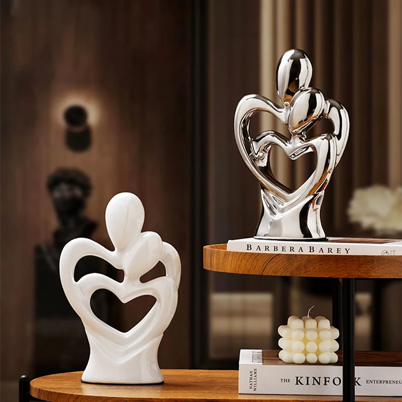 Modern Luxury Couple Love Ceramic Statue Ornaments Creative Home Wine cabinet foyer Decoration Wedding Decoration Wedding Gift