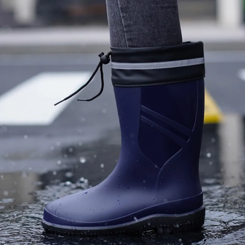 Fashion Men's Medium Tube Rain Boots Outdoor Anti-Slip Rubber Galoshes Shoes for Men Waterproof Fishing Shoe Botas Lluvia Hombre view 5