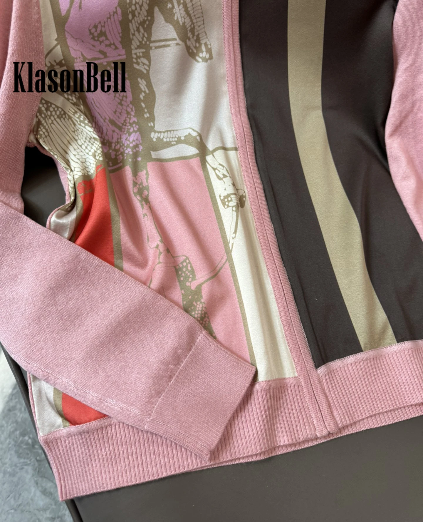 4.15 KlasonBell Women Elegant Horse Animal Print Silk Spliced Wool Blend Knit Zipper Long Sleeve Cardigan Coat