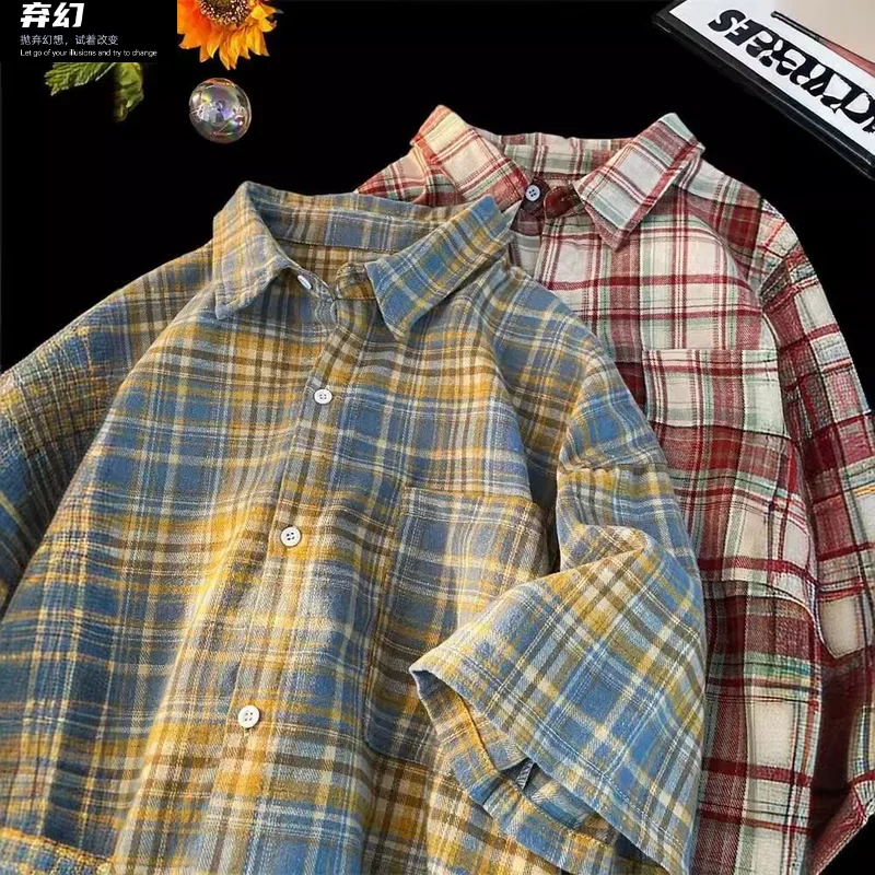 

Checked American retro shirt Men wearing spring and autumn plaid shirts with stacked teenager shirts