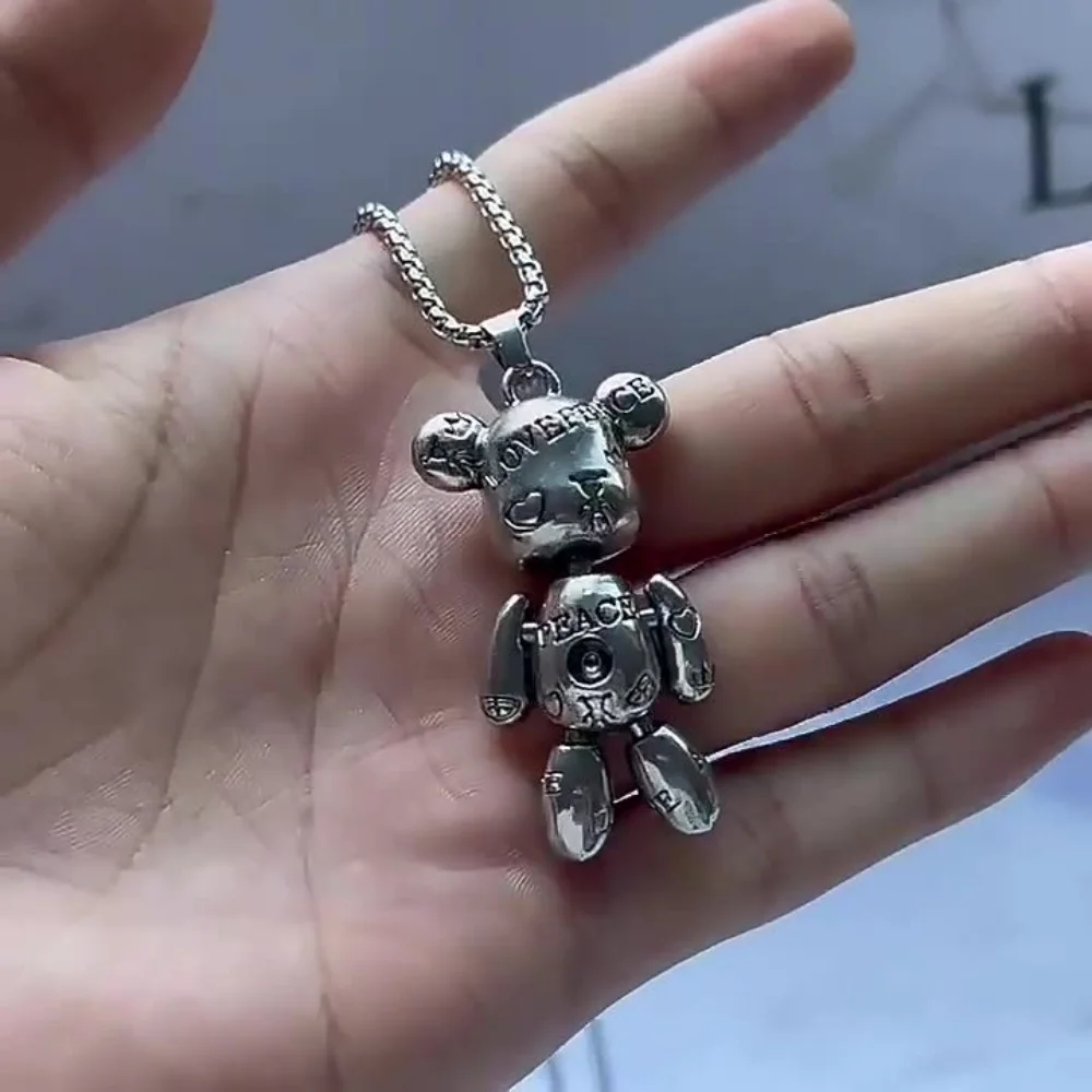 Dynamic bear tide is coming! Sliding pendant necklace, hip-hop punk couple sweater chain, fashionable women's jewelry wholesale