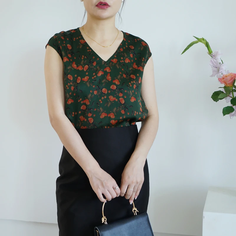 

Шелковый жилет с принтом в стиле тан, прямого кроя, с V-образным вырезом, летний, для ношения под одеждой, в стиле ретро, 100% шелк, с цветочным узором