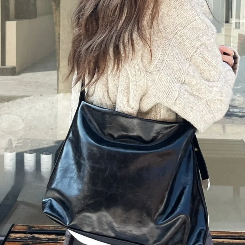 

Vintage Square Large Capacity Crossbody Bag Hobo Korean Style Leather Shoulder Bag Y2k Solid Color Women Handbag Girls