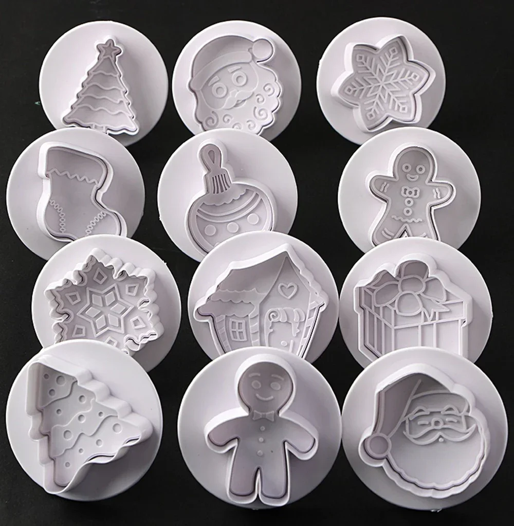 4pcs Christmas 3D Cookie Cake Plunger Cutter Baking Mould Cookie Stamp Biscuit DIY Mold Fondant Cake Decorating Tools