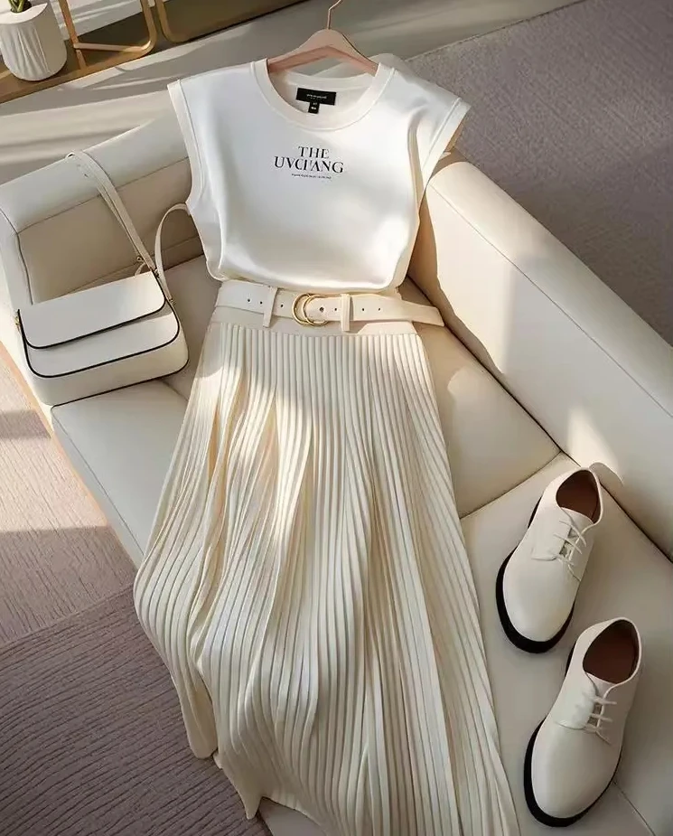 Mode Korea 2 Potong Set Kaus Kamisol Leher-o Tanpa Lengan Wanita A-line Berlipat Musim Panas Krem Elegan Wanita Kantor Manis Y2K