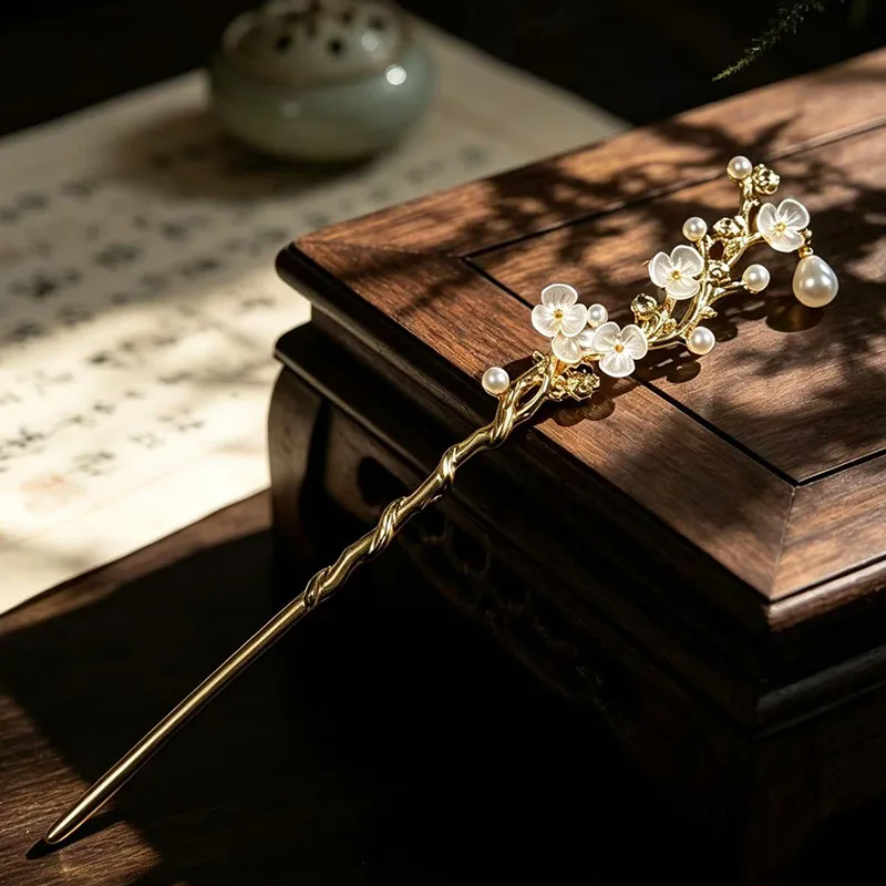 Elegant Hair Clip Tassel Hair Stick Traditional Floral Design Hairstyle Accessory Women Jewelry Hairpin Hairneedle