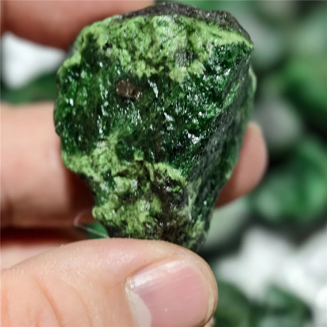 20-120g Natural Tanzania Tsavorite Rough Raw Green Garnet Crystals Collection Mineral Rocks PRECIOUS Stones GEMSTONES Supplier