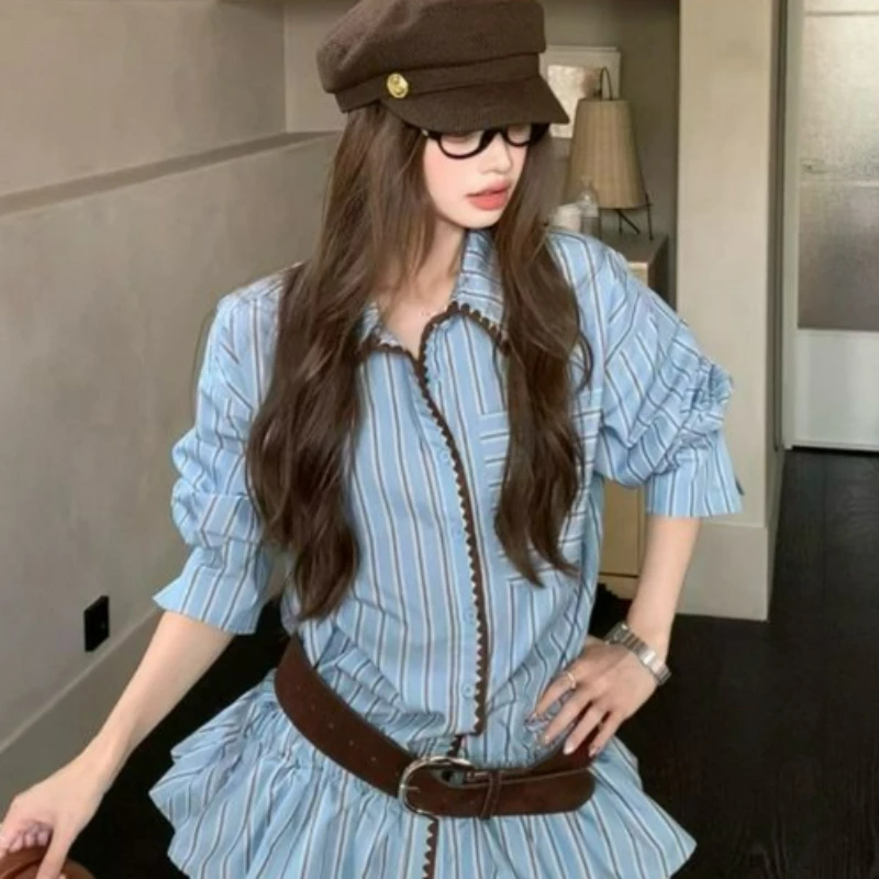 

The 2026 Autumn Wear Is Loose Versatile Niche Blue Long-sleeved Shirt New American Retro Color-blocking Striped Shirt for Women