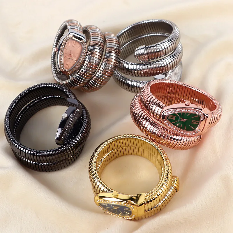 Silver Green Hot Sell Fashion Quartz Watches Women's Unique Snake Shape Watch For Women Bling Luxury Ladies Watch Clock Relogio
