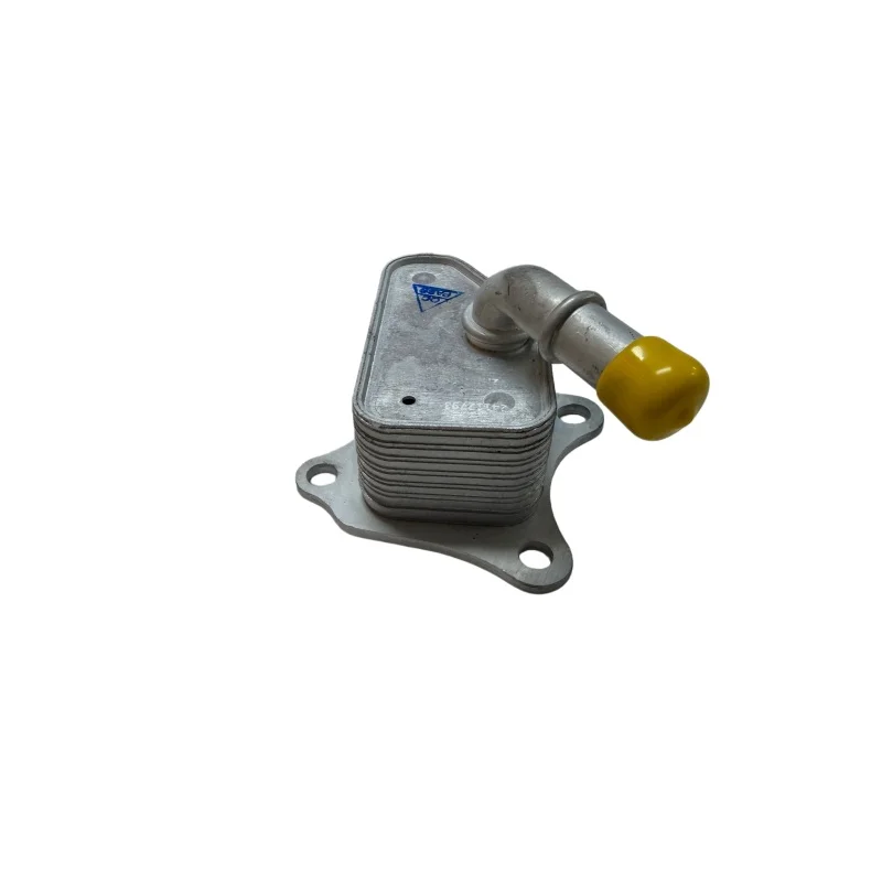 New 24112793 24106807 8274110 Adapt to Buick's new Yinglang Yuelang Cruze GL6 Volando 1.3 oil radiator engine cooler