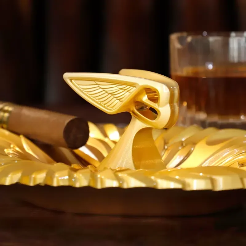 Luxury Custom Alloy Cigar Ashtray 4 Slot Holder Premium Smoking Accessories for Home Bar Office Desktop Decoration Gift