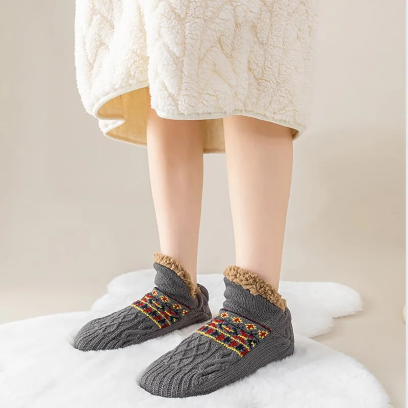 

Non-Slip Grip Sock Slipper Indoor Floor Fleece Warmth Winter Women Boat Home anti Shoe extra-thick Short Stockings B2W104