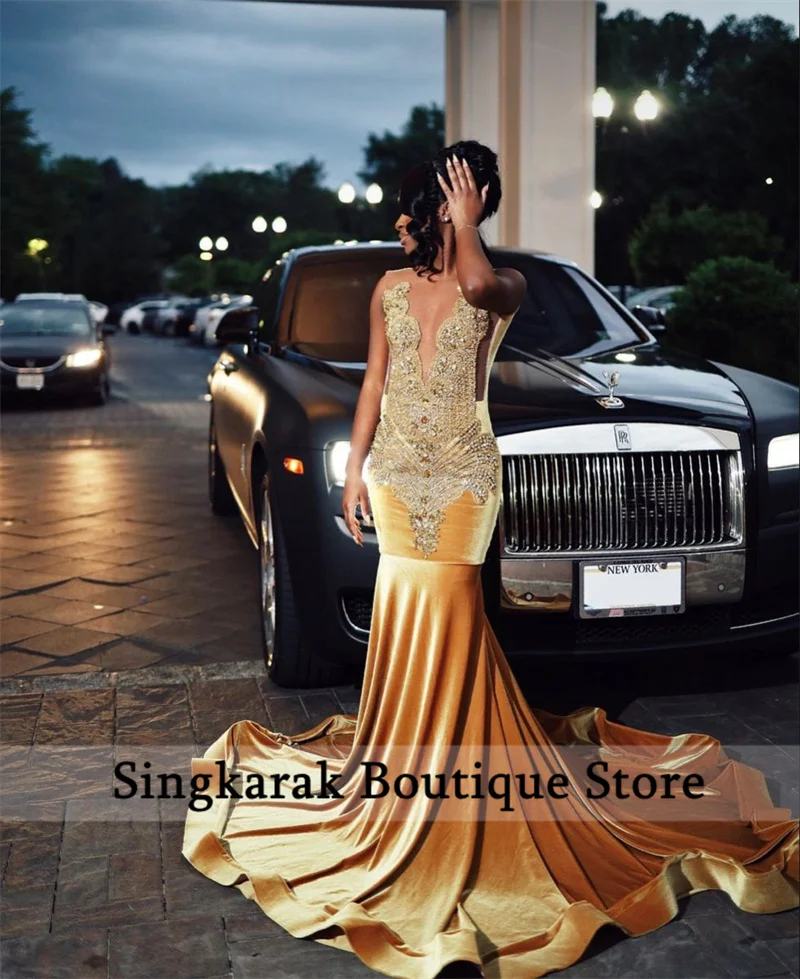 New Gold Diamonds Long Prom Dresses For Black Girls Velvet Crystal Beading Rhinestones Wedding Reception Customized 
