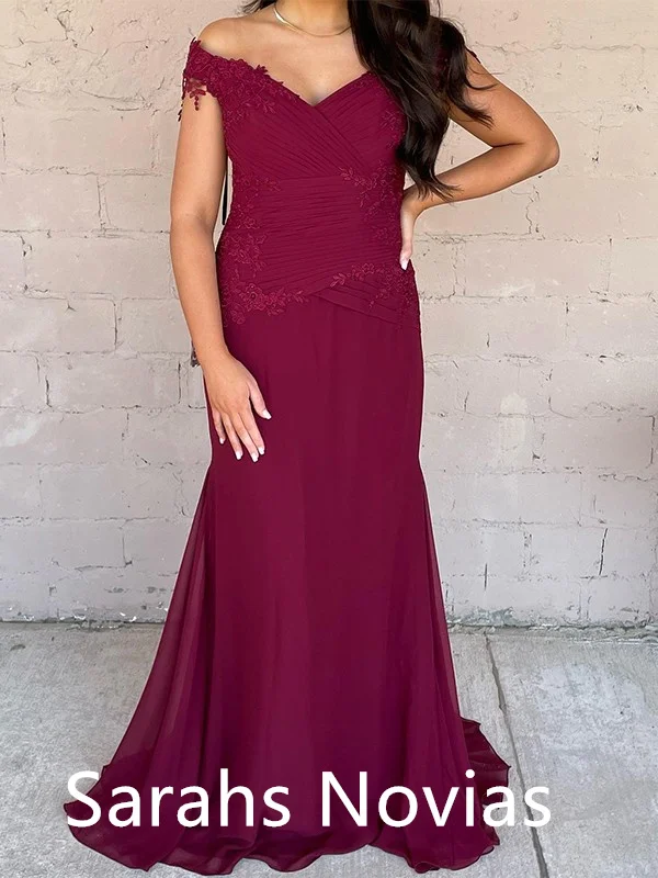 

Burgundy Mermaid Long Mother Of Bride Dresses Off the Shoulder Pleats Chiffon Lace Appliques Women Formal Wedding Party Dress