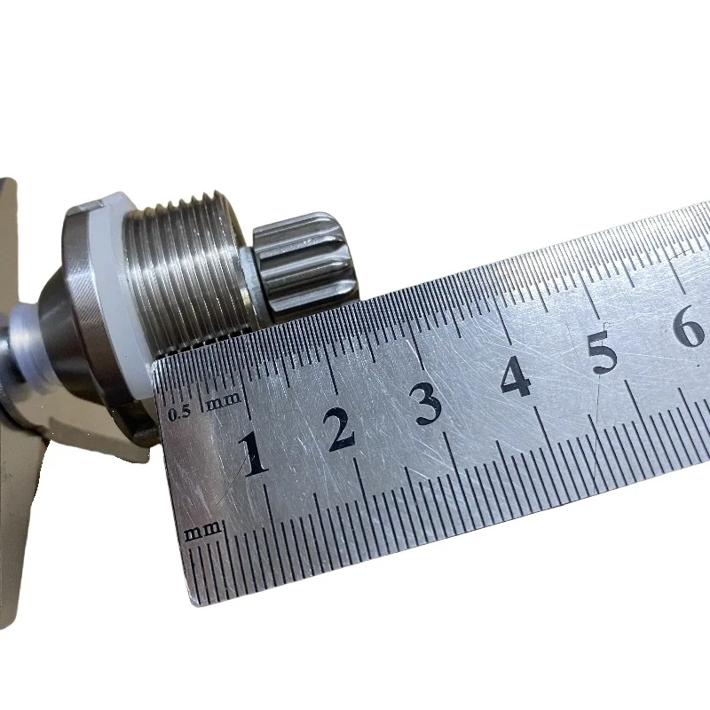 سكين خلاط عالي الجودة لقطع غيار اليابان سكين شفرة الخلاط التجارية أجزاء استبدال شفرات خلاط جرة 2L