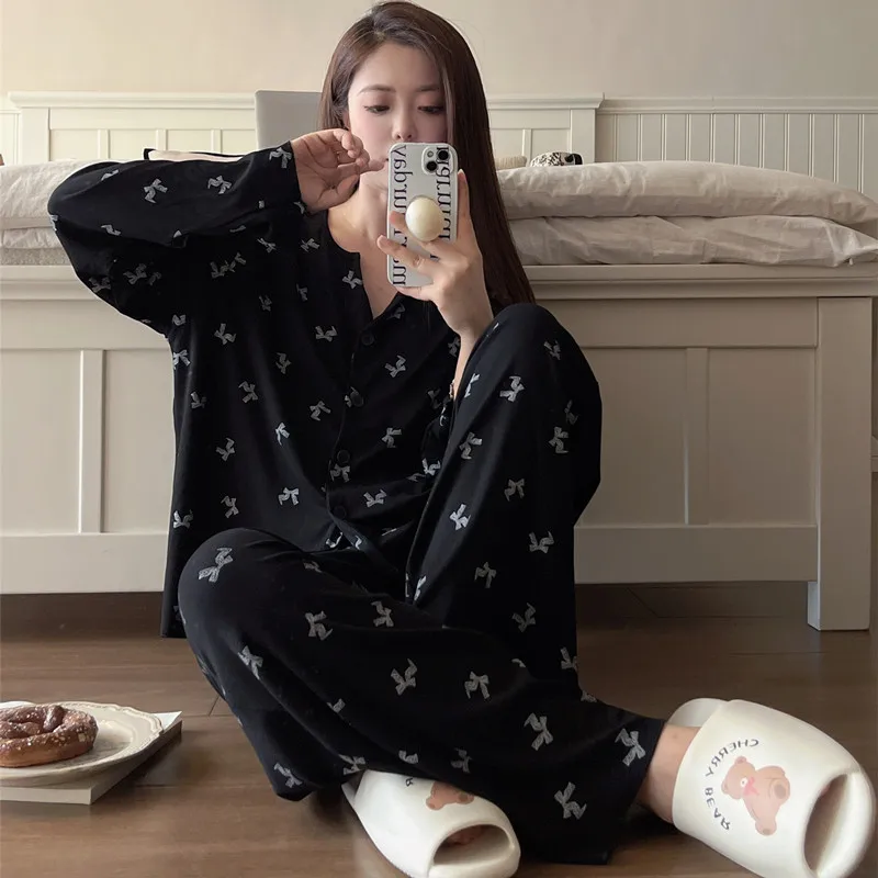 

Комплекты пижам с длинным рукавом для женщин: стильная домашняя одежда из кораллового флиса, устойчивая к сминанию, для сна, с V-образным вырезом, без рукавов, полноразмерные, легкие, для офиса