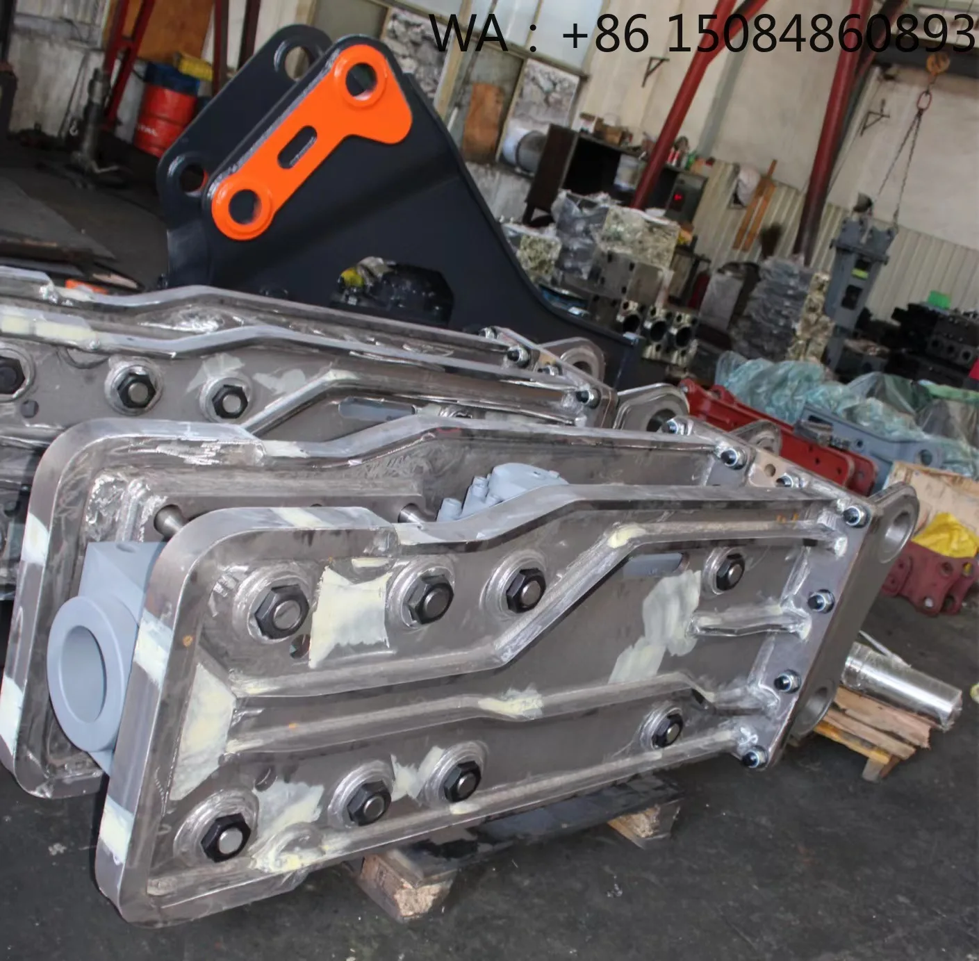 ZSB1550 Top Split Hydraulic Rock Breaker Hammer, Construction ry Attachment With Stable Pressure Accumulator