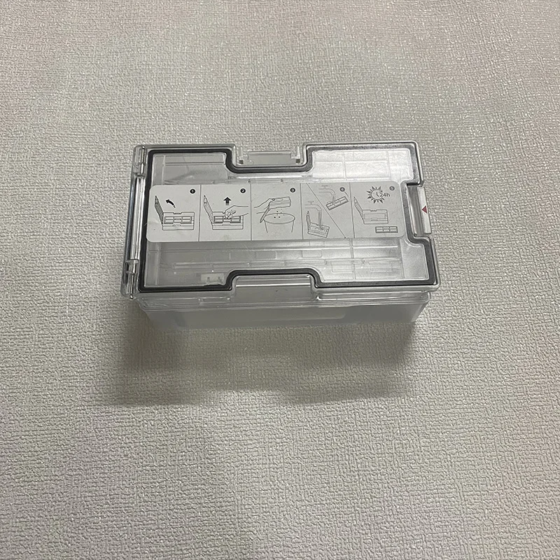 original dustbin of Roborock S7 robotic vacuum cleaner and the dustbin of S8 Pro Ultra robotic vacuum cleaner. Slight defects.