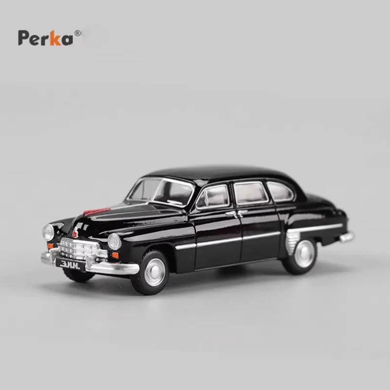 

Diecast 1:64 Scale GAZ-12 ZIM Alloy Classic Car Model Finished Product Simulation Toy Collection Gift Static Model Ornament