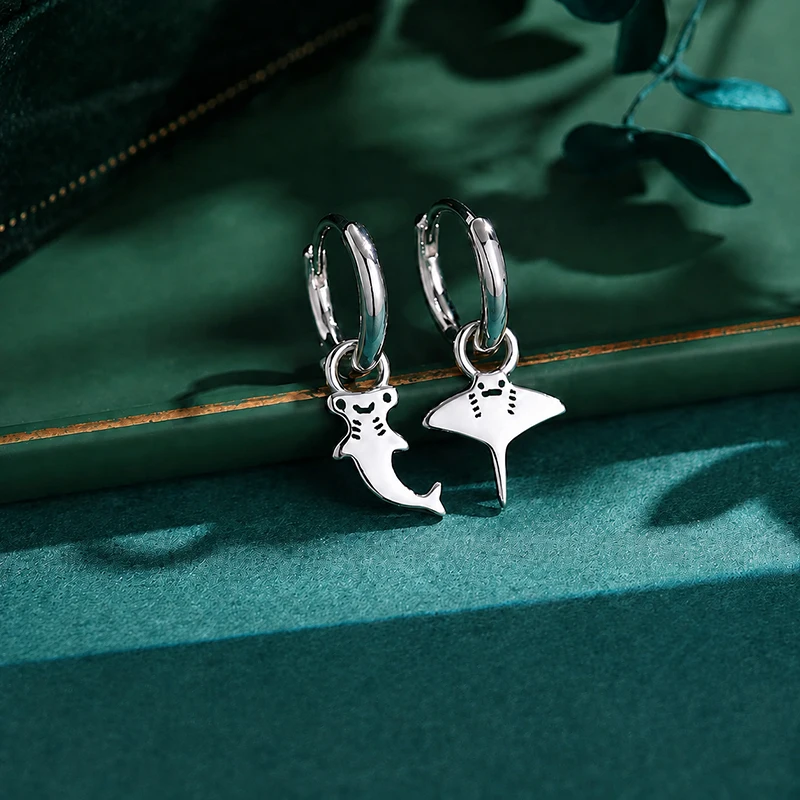 Exquisite Asymmetrical Shark Manta Ray Hoops Earring Fashion Stainless Steel Earrings For Women Men Accessories Jewelry