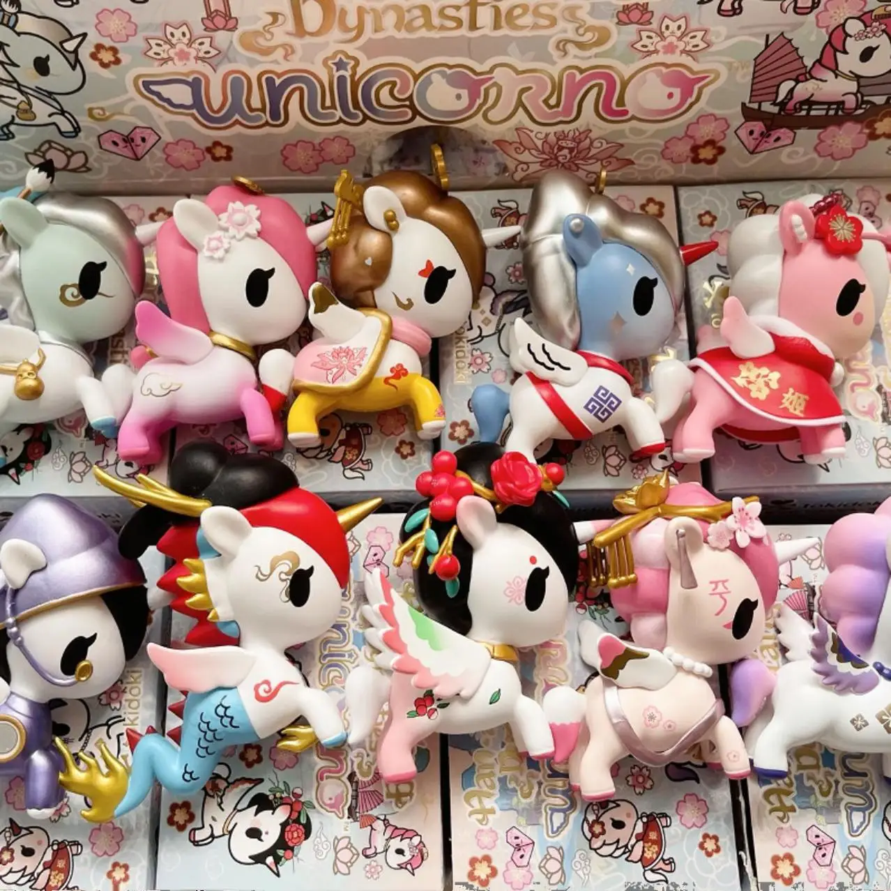 

Tokidoki Unicorn Blind Box - 'Dream Back To Han & Tang' Chinese Style Series, Ancient Aesthetic Yang Yuhuan Cute Desk Ornament
