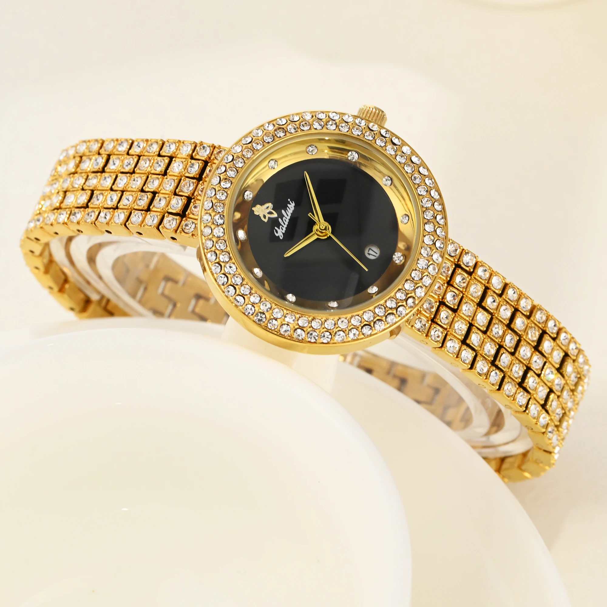 Women's Quartz Watch with Diamond-Set Dial description 10