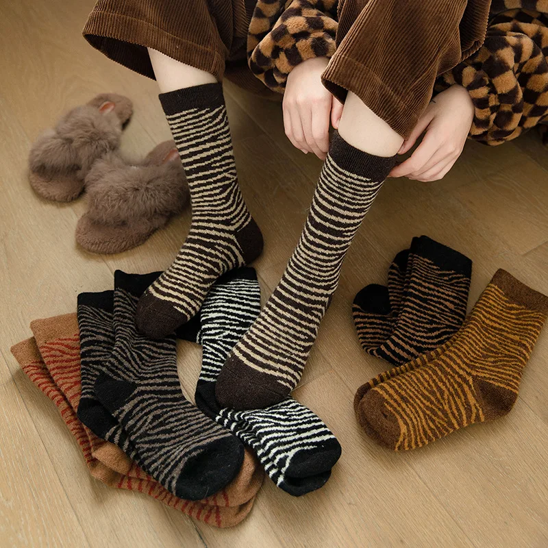 Women Warm​ Socks Zebra Print Thickened Women\'s Winter Medium Tube Plush Warm Socks Hight Quality Excellent Stripe Casual Socks