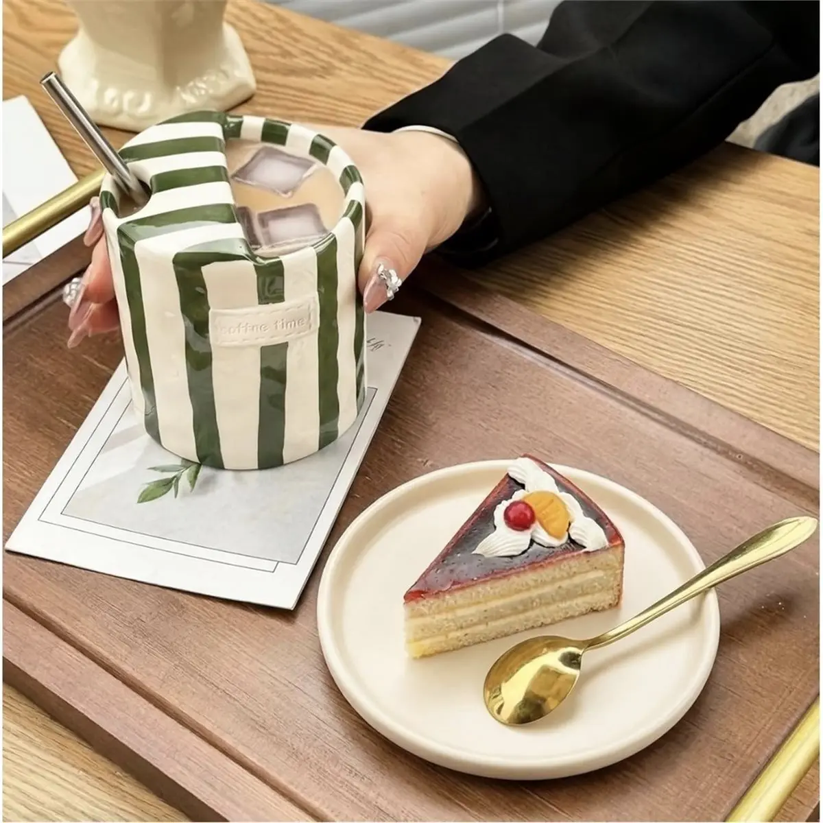 Ceramic Coffee Cup with Metal Straw, Vintage Hand-Painted Striped Coffee Cup,European Style Striped Double Enjoyment Cup