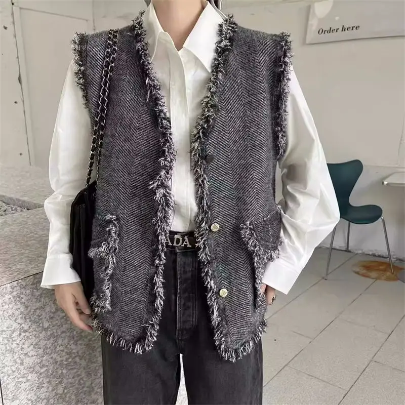 

Fashion Style Versatile Women's Denim Vest Sleeveless Jacket Loose And Comfortable Tassels Cardigan Waistcoat Female Tops Z701