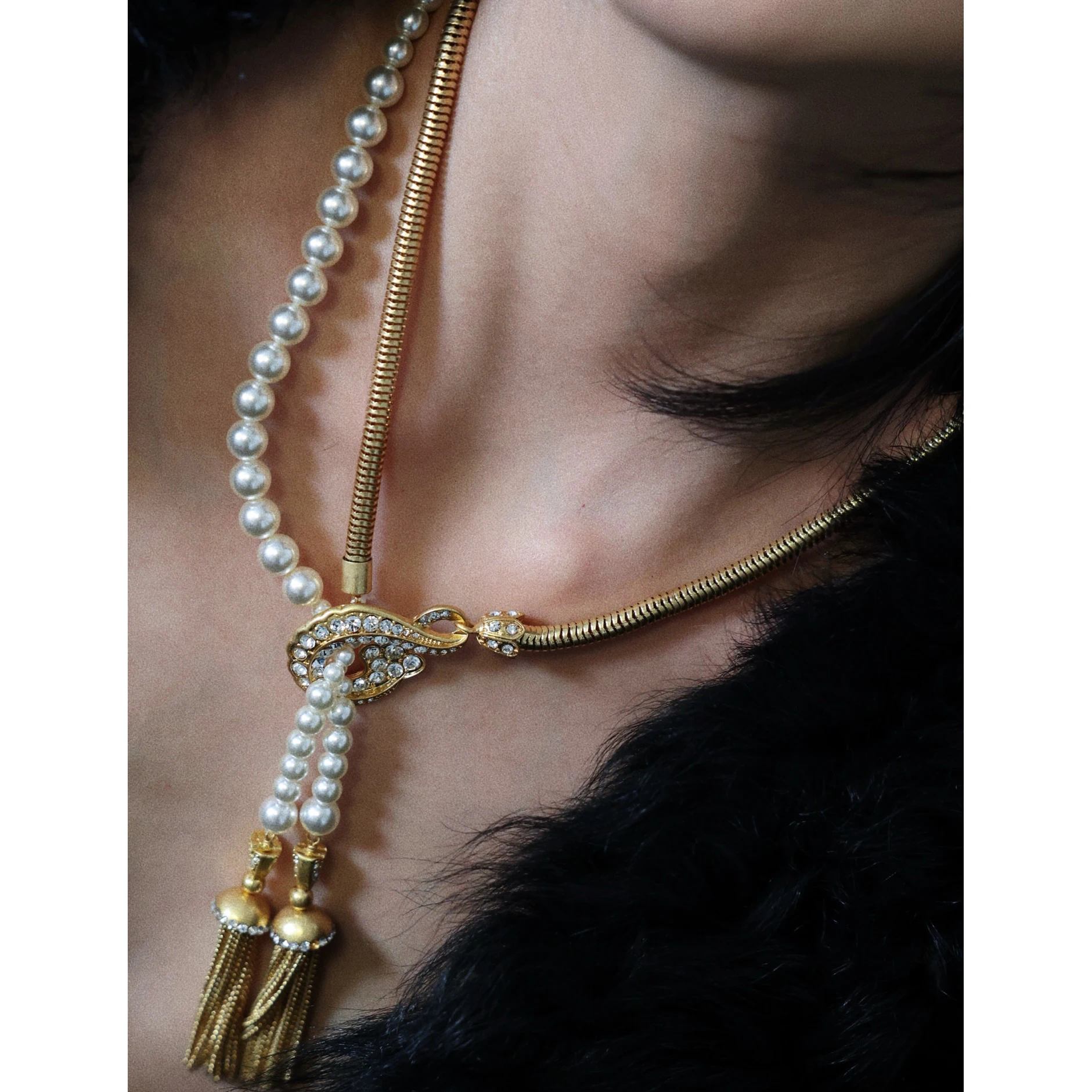 Vintage Brass Gold Plated Pearl Tassels Double Layered Necklace Woman Europe Elegant Gorgeous Jewelry
