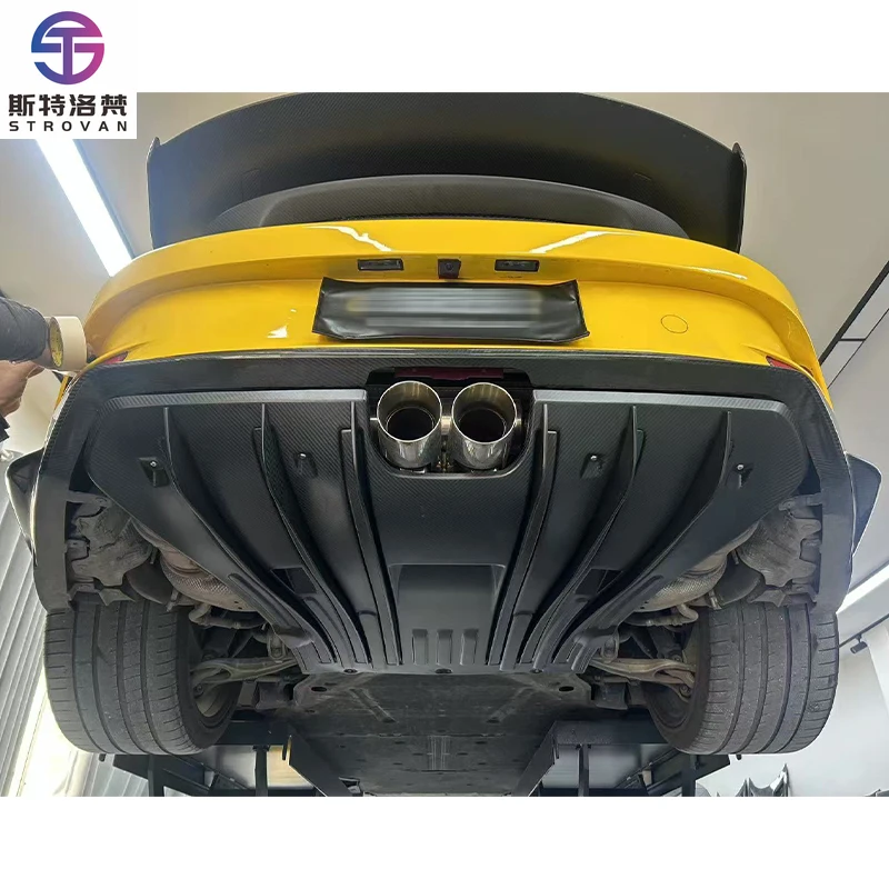 

STLF CLRAK Car Upgrade Carbon Fiber Rear Lower Guard Plate New Condition Fit for 2020-2024 911 992 Dry Carbon Fiber