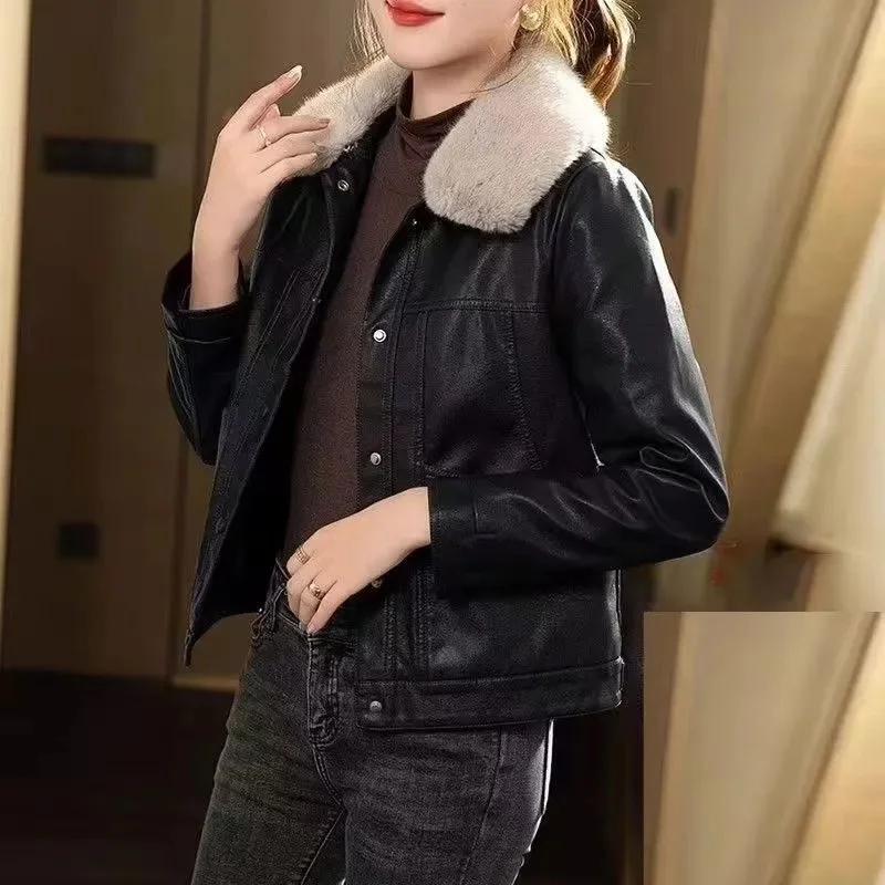 المرأة الكورية حجم كبير 4XL بولي Leather الجلود أبلى 2025 أنثى موضة معطف جلد صناعي الخريف الشتاء السيدات التلبيب سترة جلدية