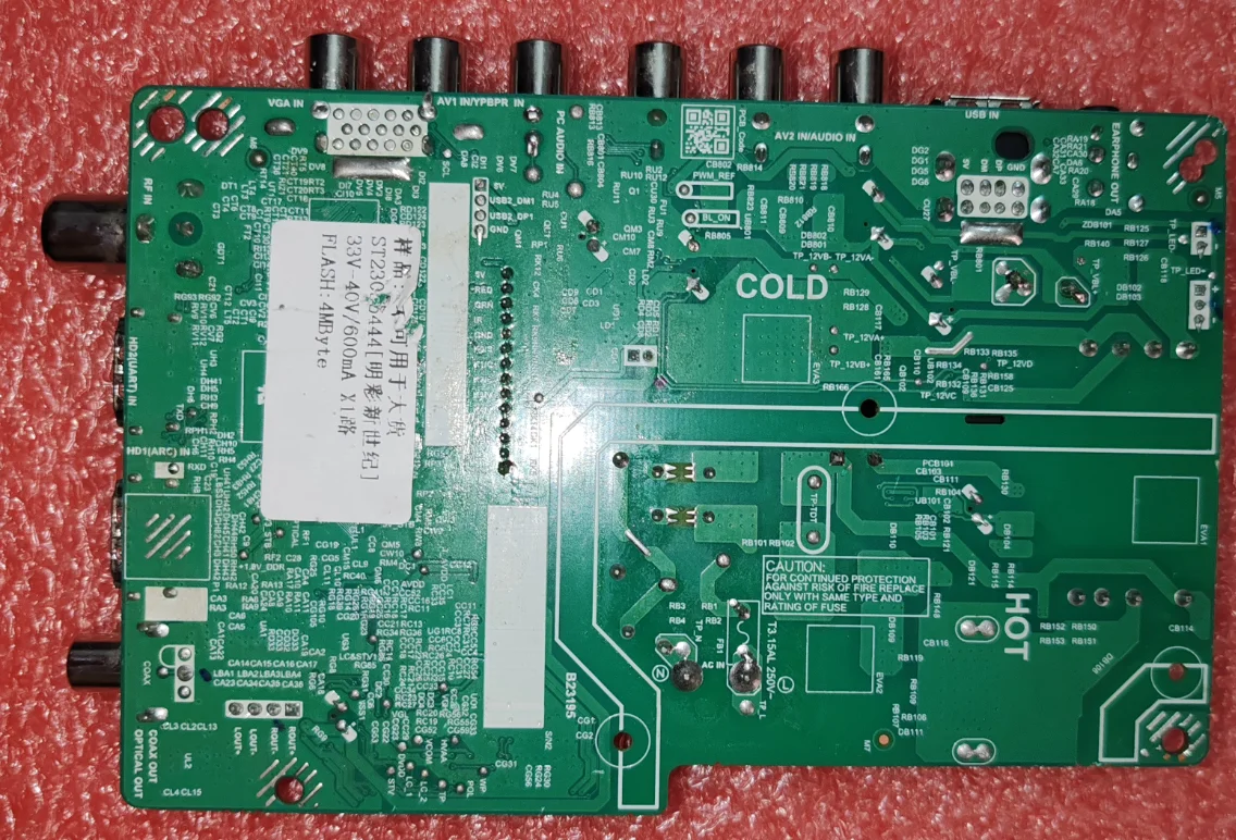 TP. Sk105xu. Pb812 (N) три в одном стандарте материнская плата для телевизора протестирована хорошо на 33 -- 44 в 600 мА