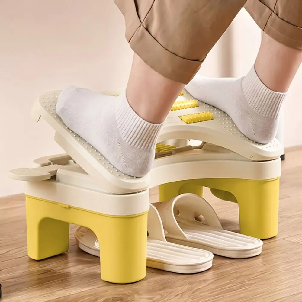 Ergonomic Under Desk Footrest Hollow Out Nonslip Bottom Office Desk Leg Rest 6 Level Comfortable
