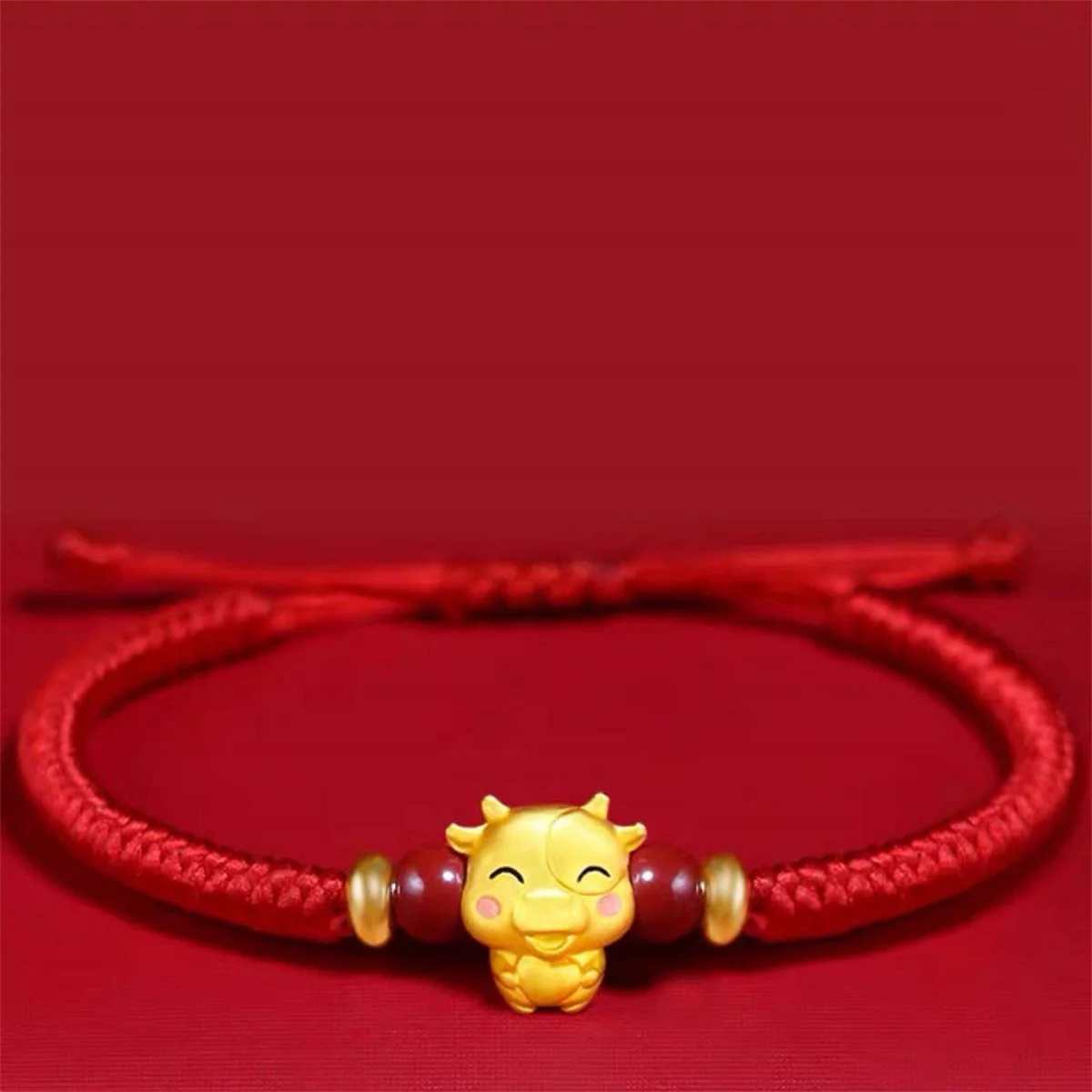 2025 Snake Year Lucky Red Rope Armband Chinese Stijl 12 Zodiac Animal Amulet Armbanden Mannen Vrouwen Handgemaakte Sieraden Verjaardagscadeau