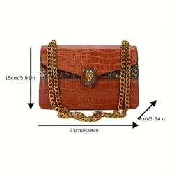 Classic Niche Design Mini Square Shoulder Bag Fully Equipped with Fashionable Clamshell Lion Button Decorated Chain Bag
