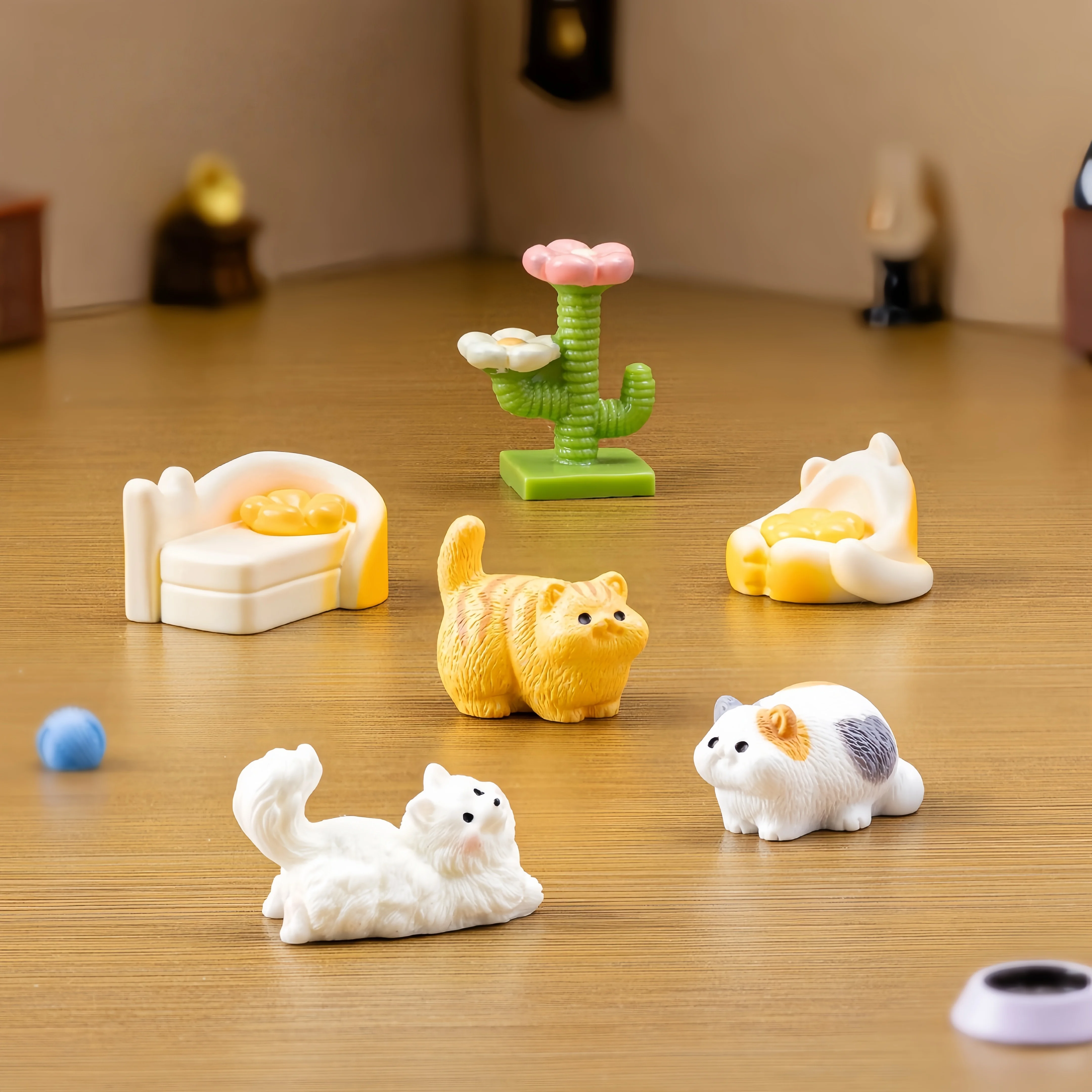 Cute Orange Cat & Puppy Figurines - DIY Dollhouse Ornament for Desk & Micro Landscape Decor